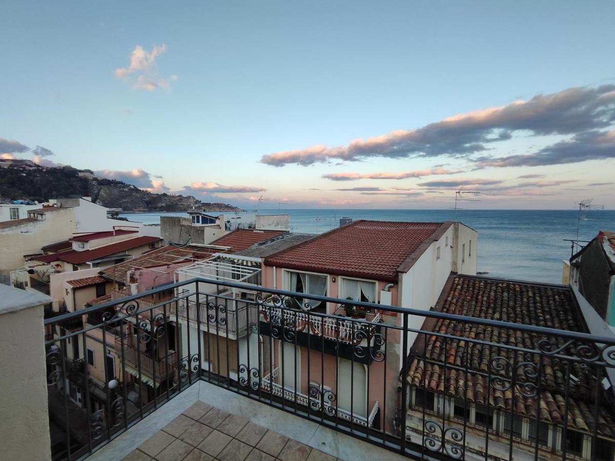 Sicily Travel Apartment'S 4 Giardini Naxos Exterior photo